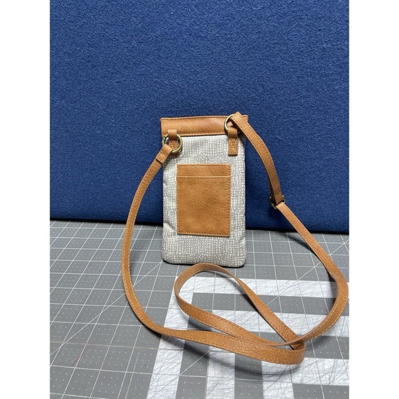 thirty-one Accessories - Thirty One 31 Dialed In‎ Phone Purse Soft Gray